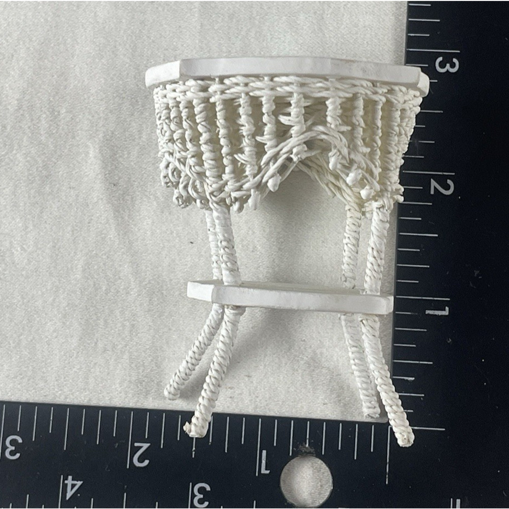 Wicker White Furniture Vtg 5 pc Set 1:12 Dollhouse Miniature + Accessories Decor - Picture 6 of 11